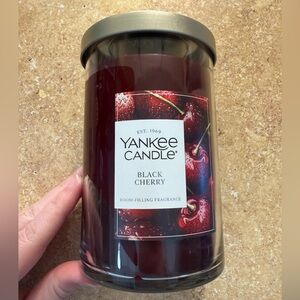 Yankee Candle Black Cherry